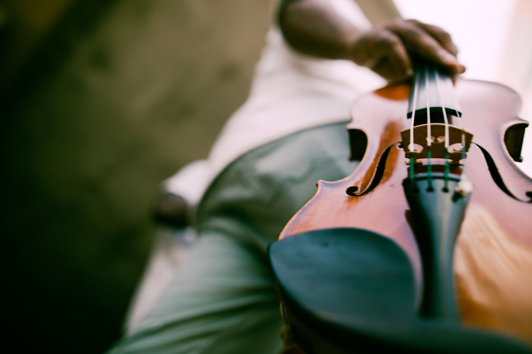 violin in hand